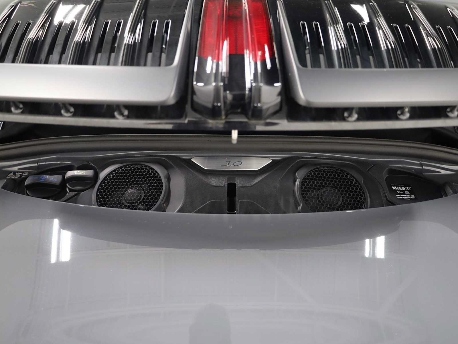 Certified 2025 Porsche 911 Carrera RWD image 41