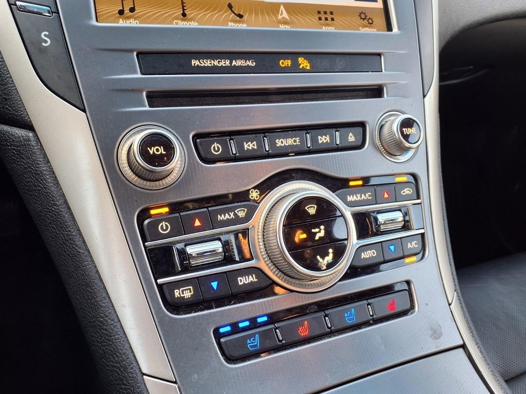 Used 2017 Lincoln MKZ Reserve image 16