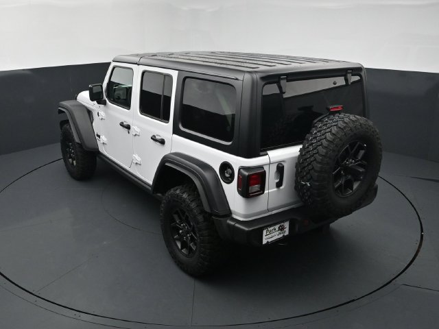 Used 2024 Jeep Wrangler Unlimited Sport AWD/4WD image 16