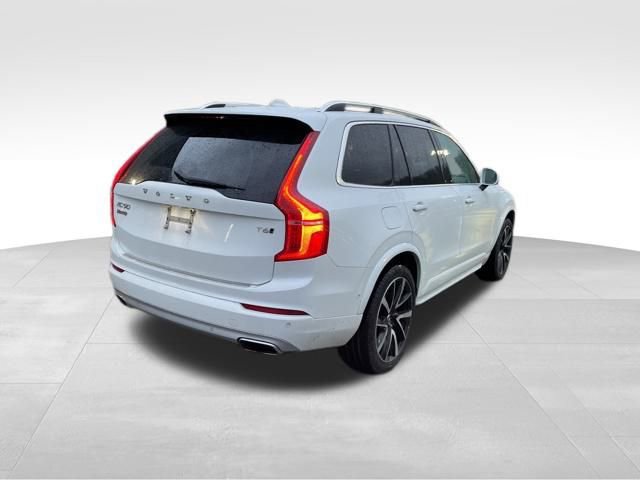 Used 2018 Volvo XC90 T6 Momentum w/ Convenience Package image 7