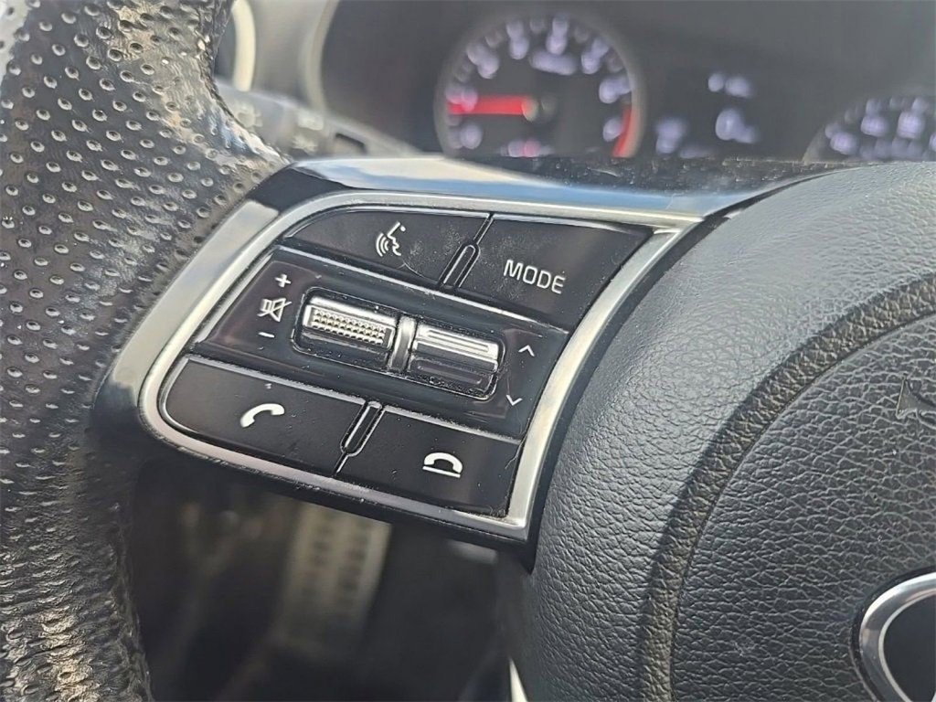 Used 2021 Kia Forte GT-Line image 12