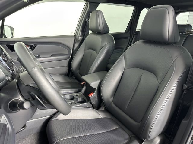 Used 2025 Subaru Forester Limited image 13