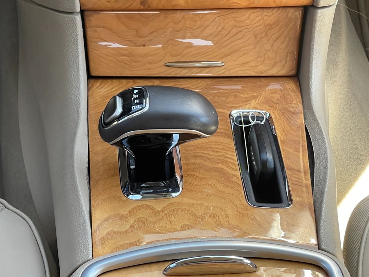 Used 2014 Chrysler 300 C AWD/4WD image 32