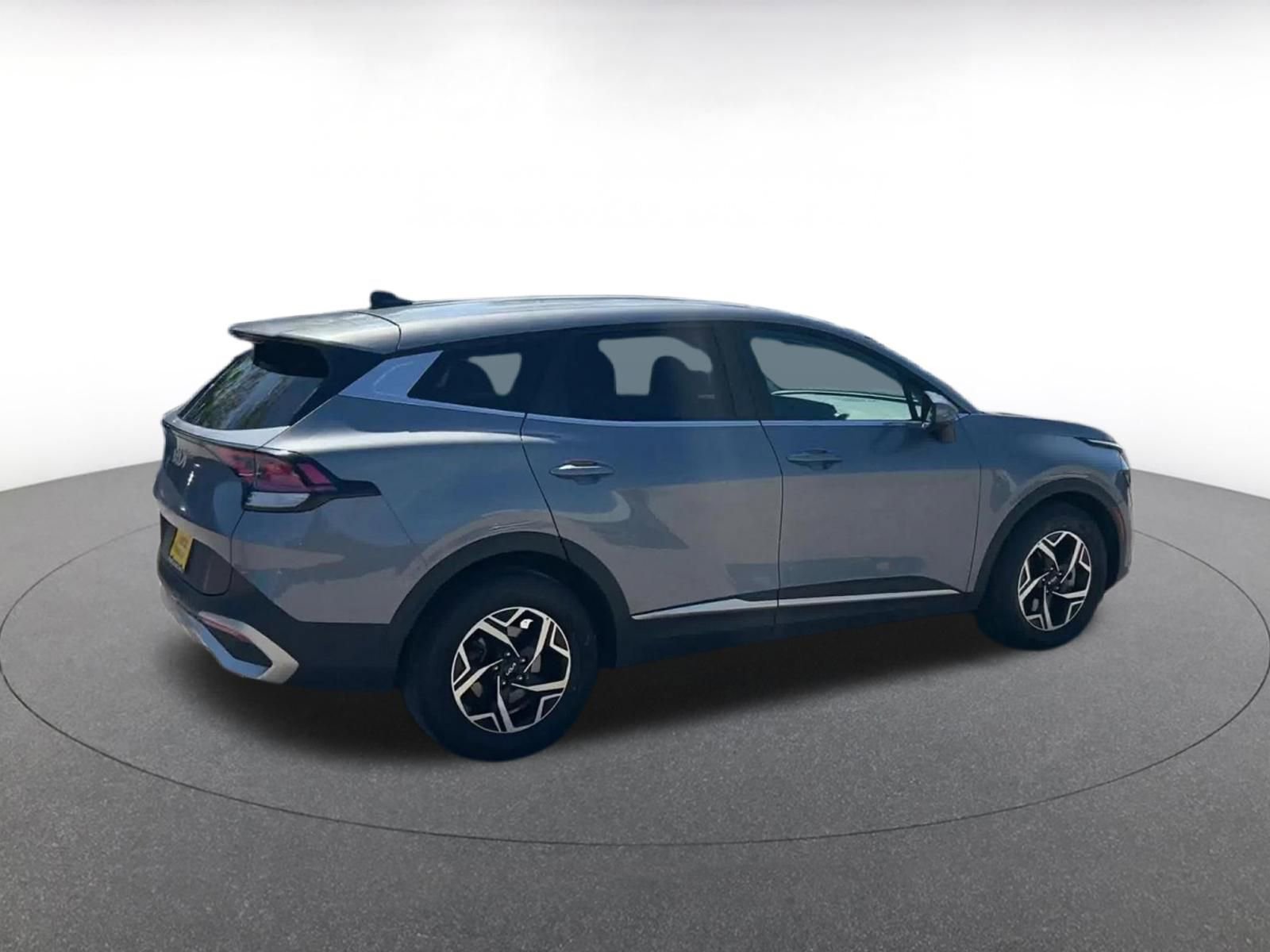 Used 2025 Kia Sportage LX FWD image 15