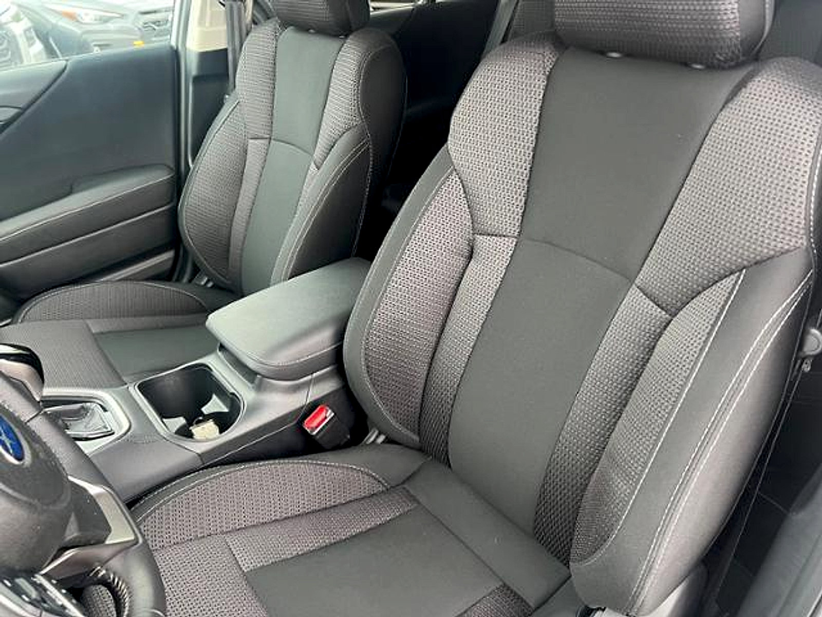 Certified 2025 Subaru Outback Premium AWD/4WD image 18