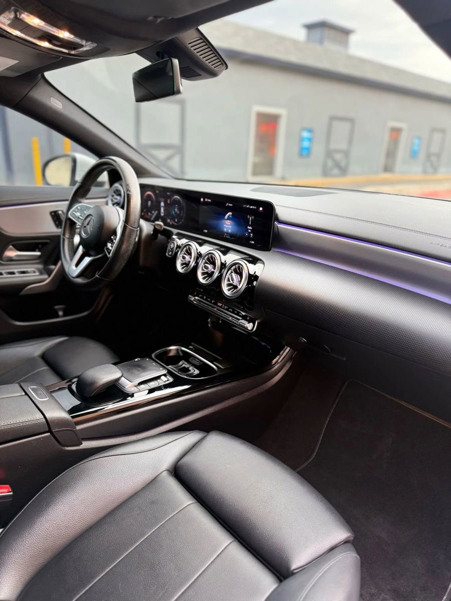 Used 2021 Mercedes-Benz CLA 250 image 21