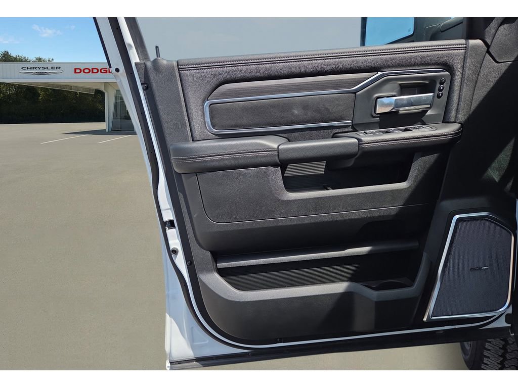 New 2026 RAM 2500 Laramie AWD/4WD image 20