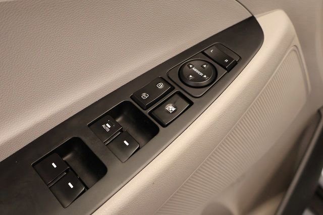 Used 2017 Hyundai Tucson SE image 8