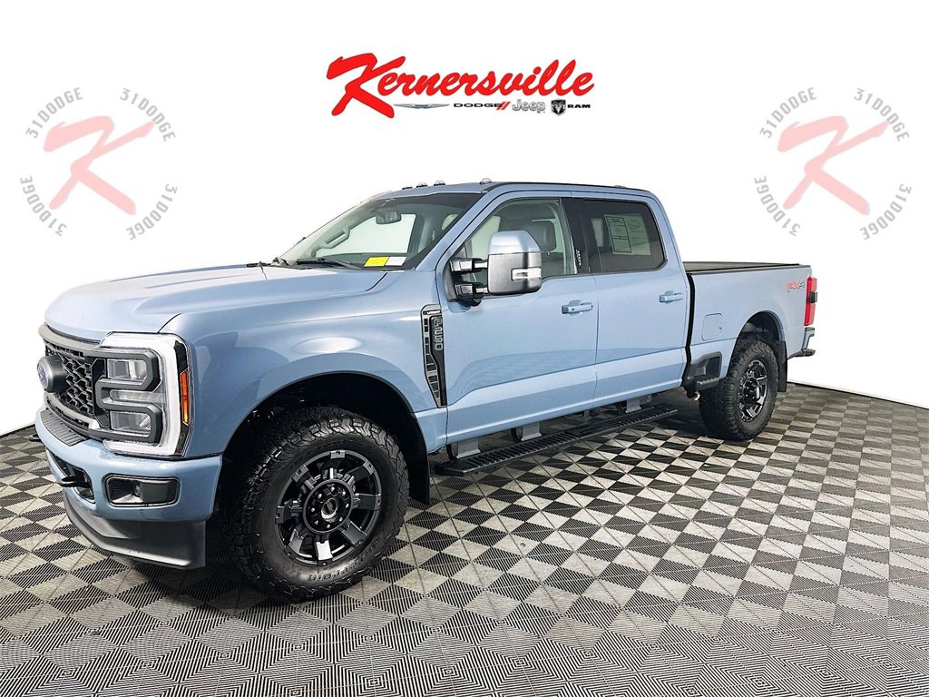Used 2023 Ford F250 Lariat w/ Sport Appearance Package image 3