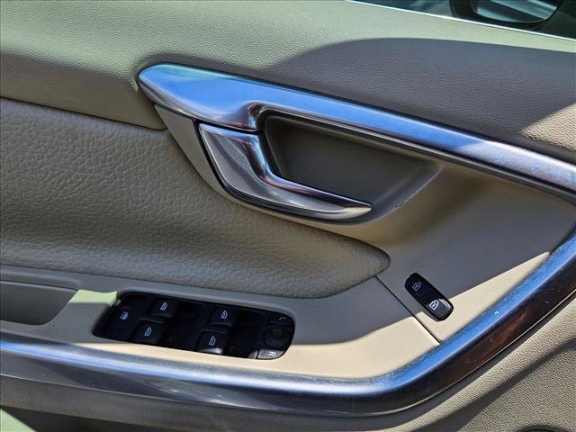 Used 2014 Volvo S60 T5 FWD image 7