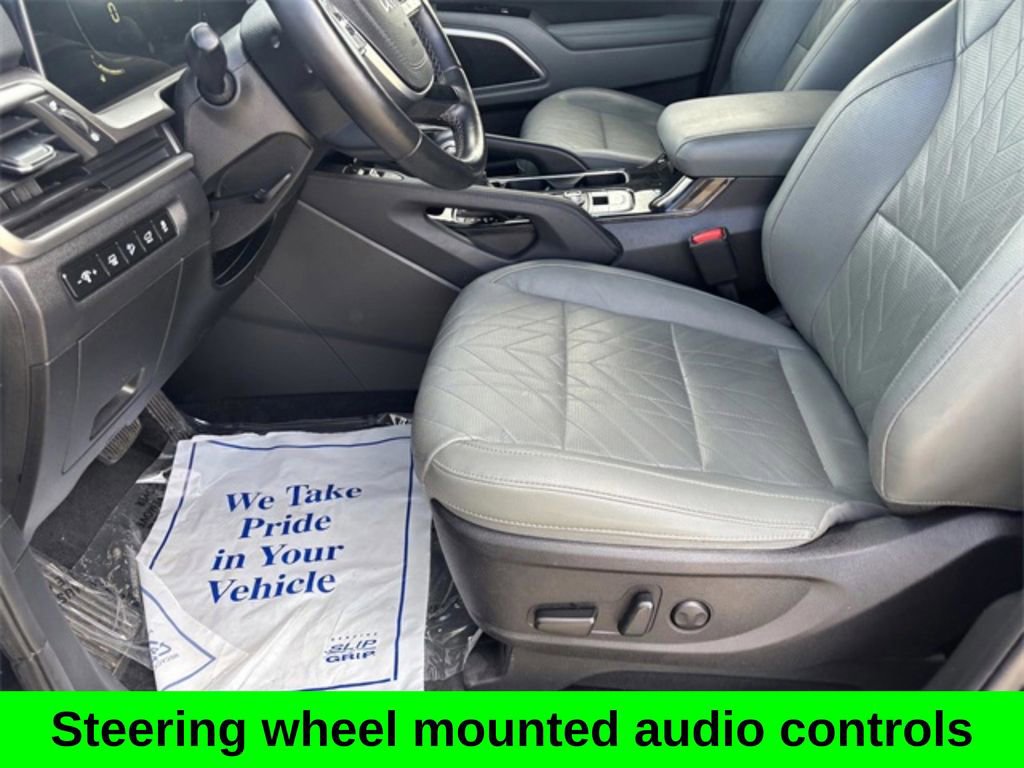 Used 2023 Kia Telluride EX X-Line image 19