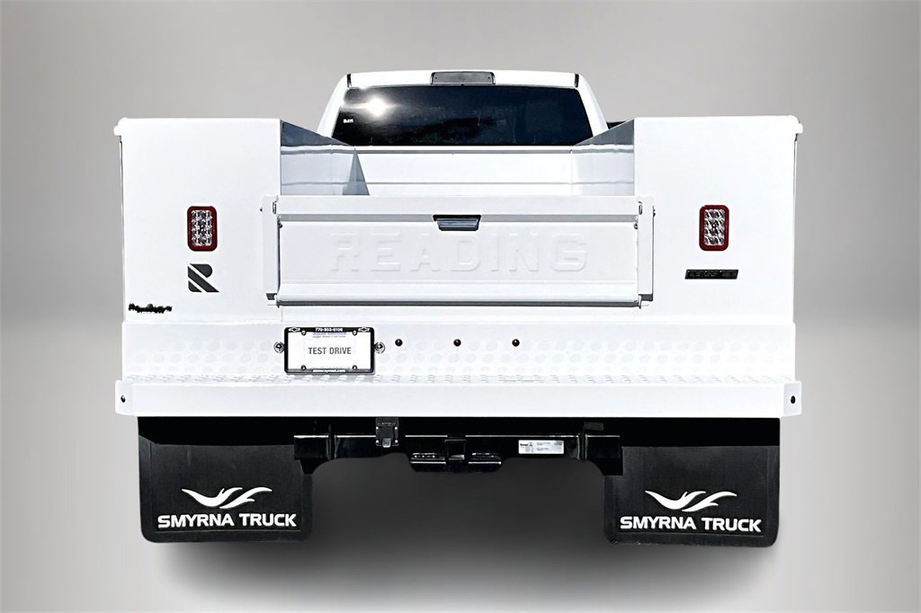 Used 2024 RAM 5500 Tradesman w/ Chrome Appearance Group image 7