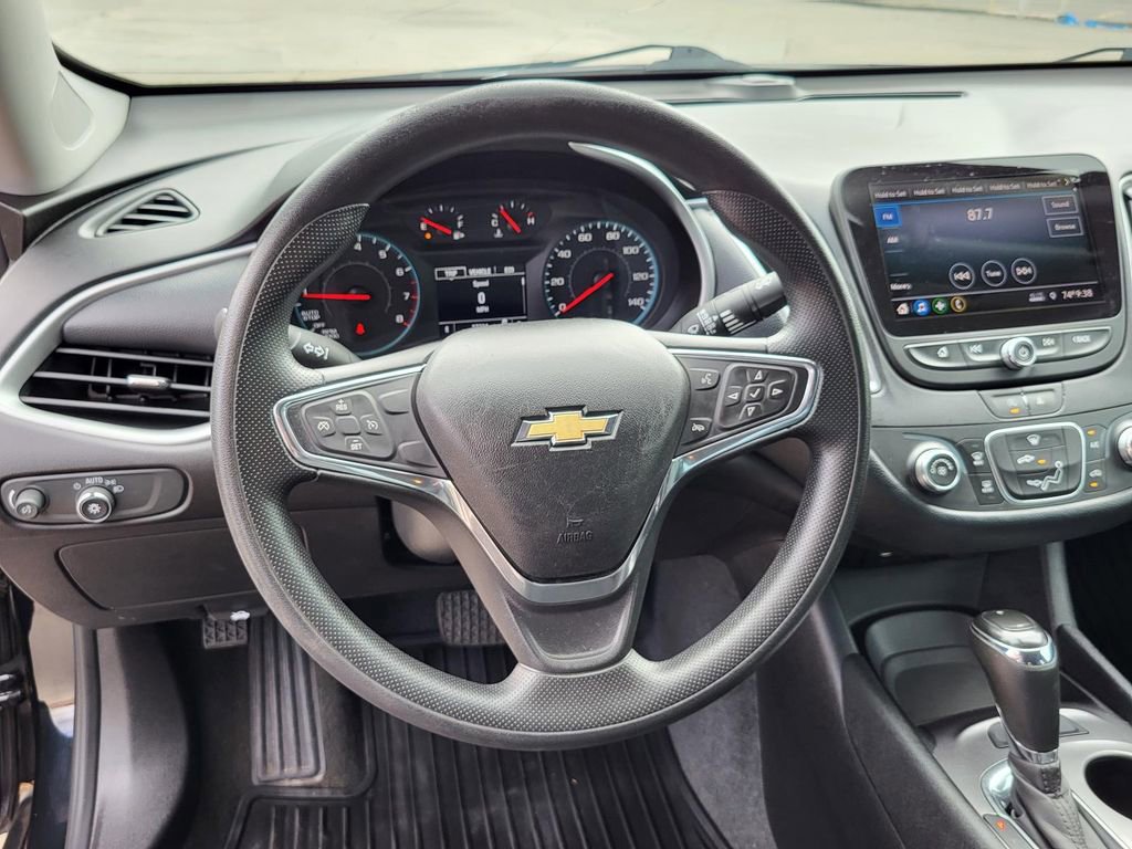 Used 2020 Chevrolet Malibu LS image 20