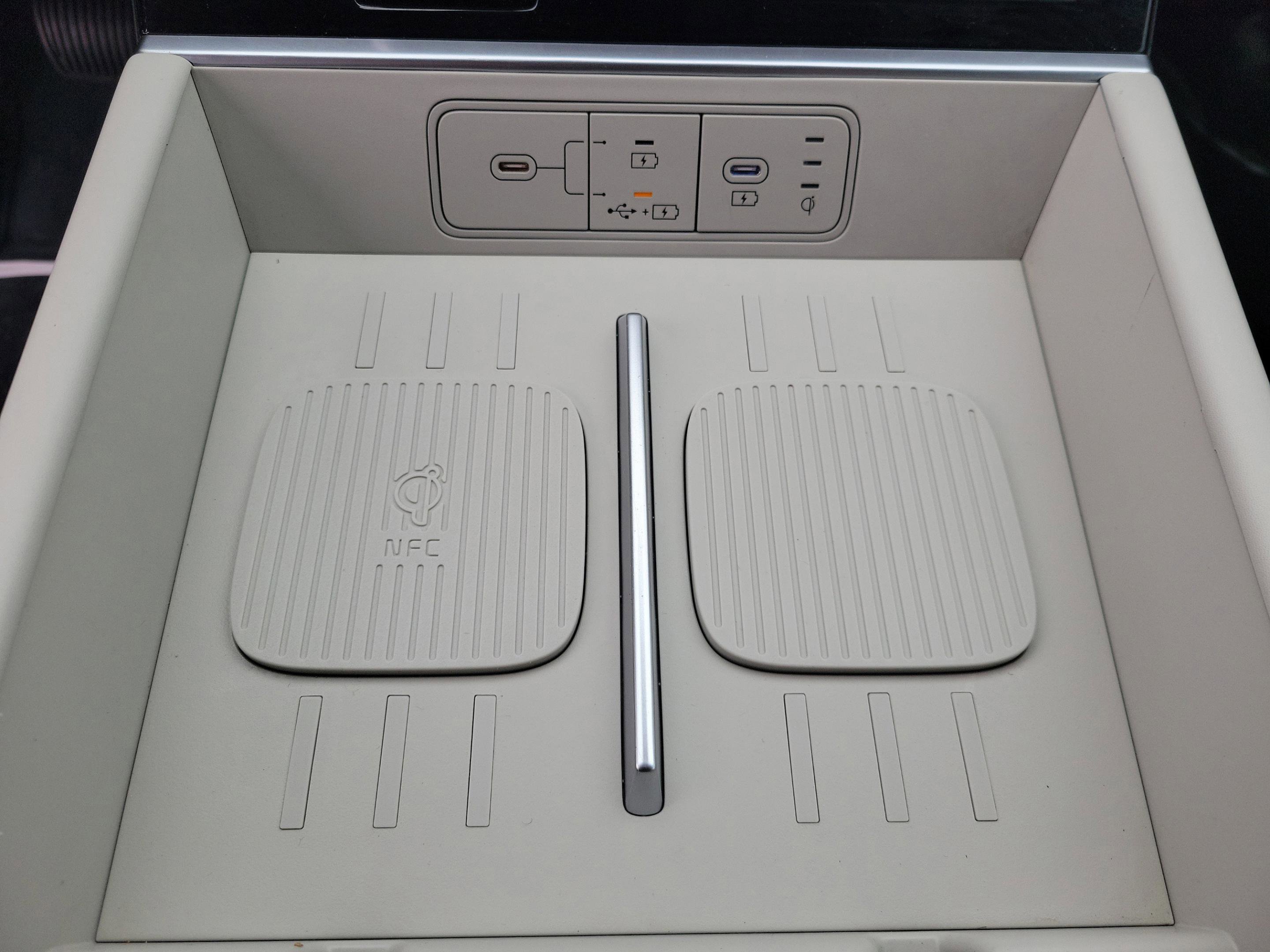 Used 2025 Hyundai Santa Fe SEL image 33