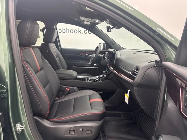 New 2027 Chevrolet Traverse RS w/ LPO, Floor Liner Package AWD/4WD image 34