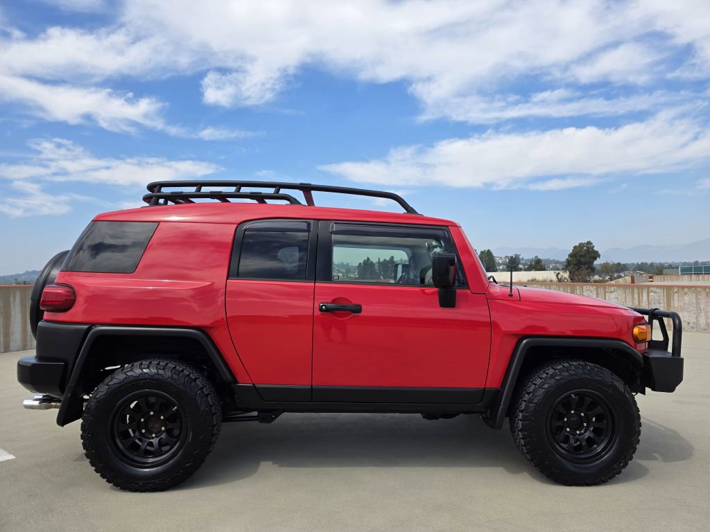 Used 2012 Toyota FJ Cruiser 4WD w/ Trail Teams Special Edition image 6