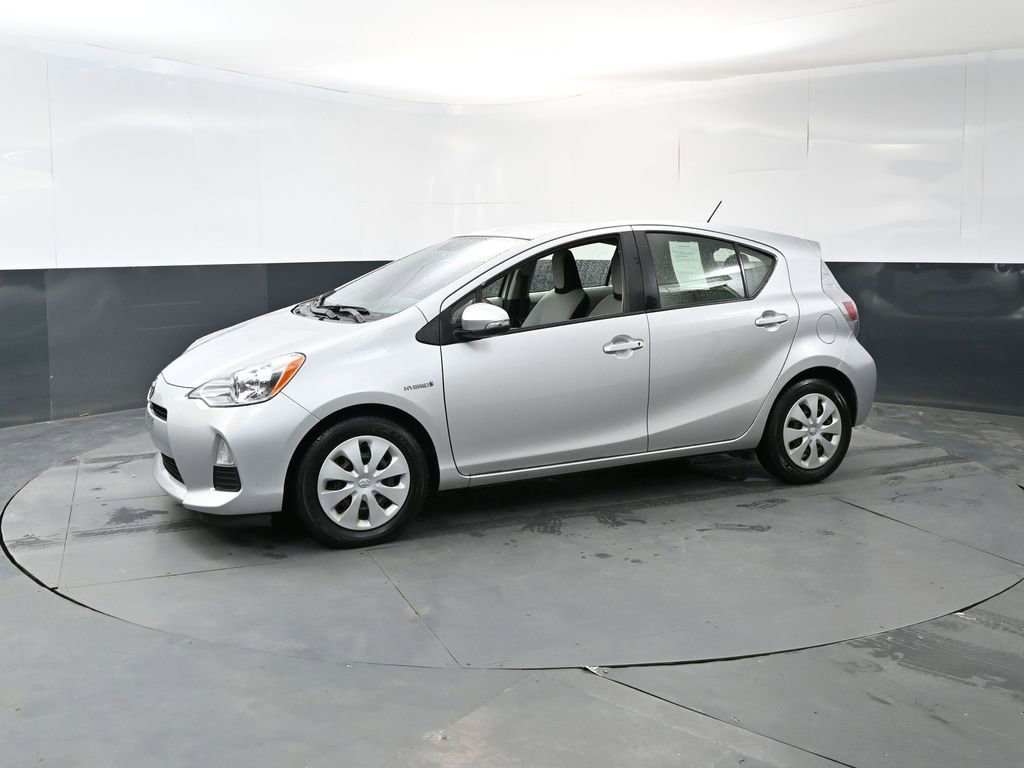 Used 2012 Toyota Prius C One FWD image 2
