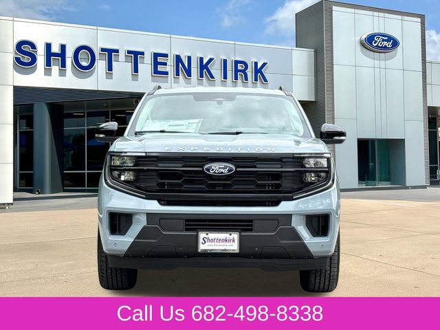 New 2026 Ford Expedition Active RWD image 2