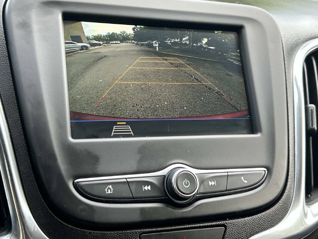 Used 2019 Chevrolet Equinox LT FWD image 37