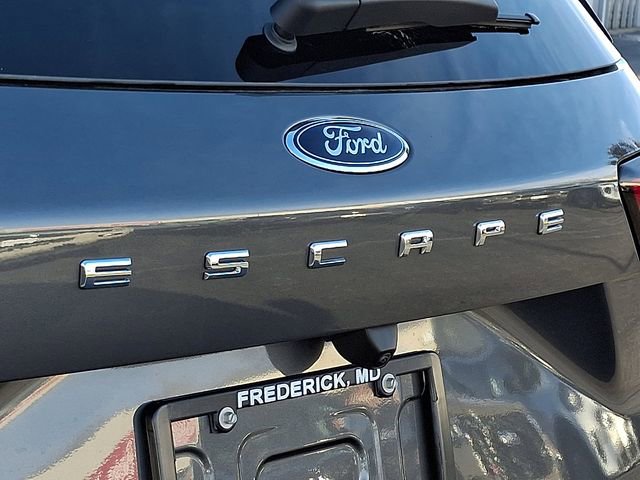 New 2026 Ford Escape SE FWD image 19