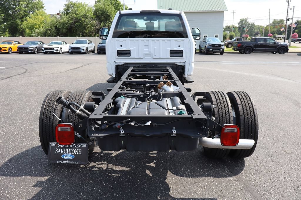 New 2026 Ford F550 2WD Regular Cab Super Duty image 4