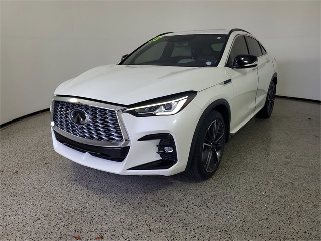 Used 2023 INFINITI QX55 Luxe w/ Cargo Package image 2
