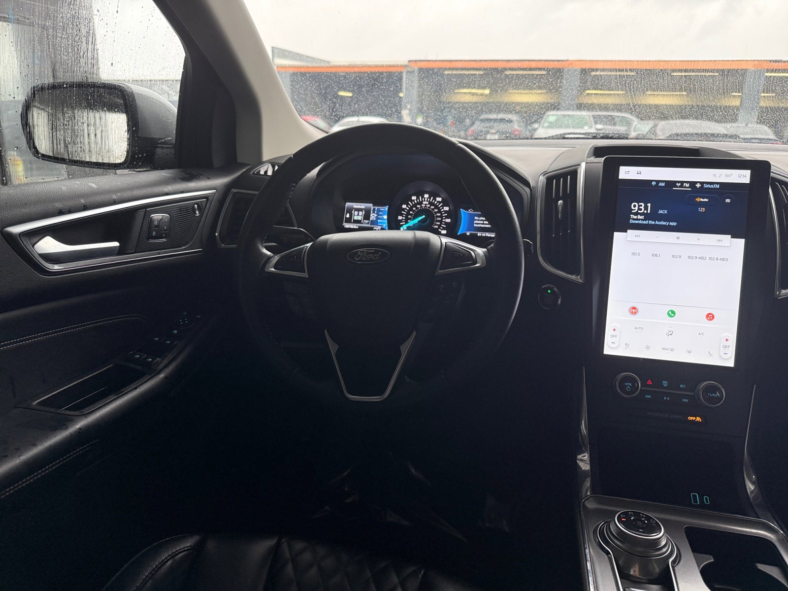 Used 2024 Ford Edge Titanium image 20