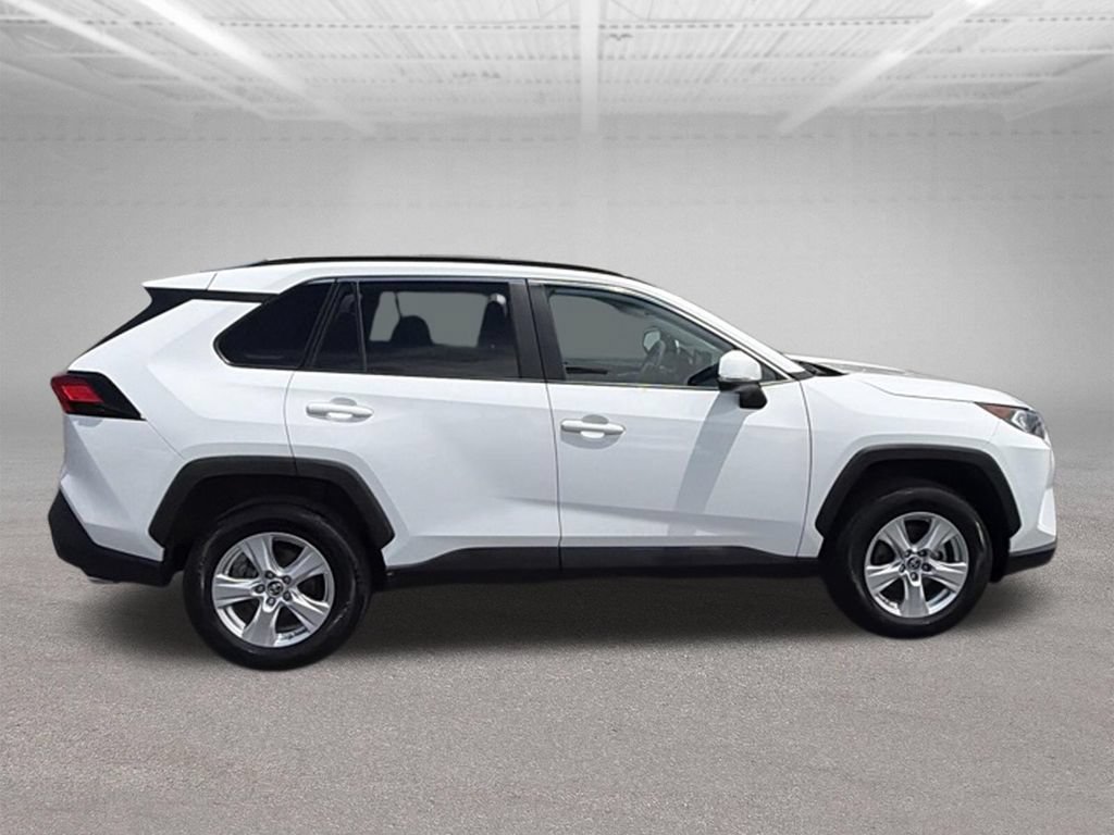 Used 2019 Toyota RAV4 XLE w/ Convenience Package AWD/4WD image 13