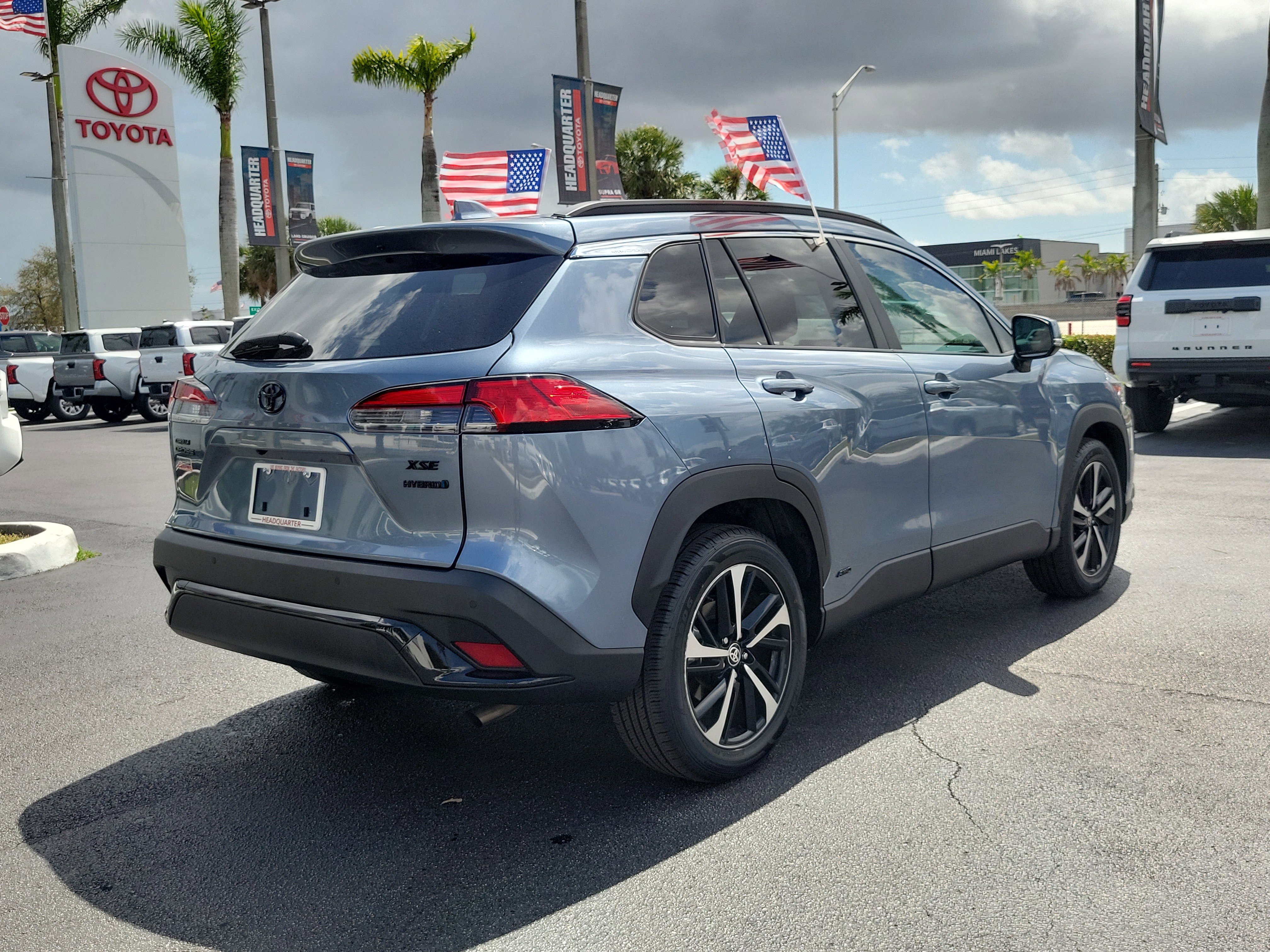 Used 2023 Toyota Corolla Cross XSE w/ Convenience Package image 12