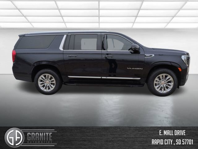 Used 2022 GMC Yukon XL SLT w/ SLT Luxury Package image 6