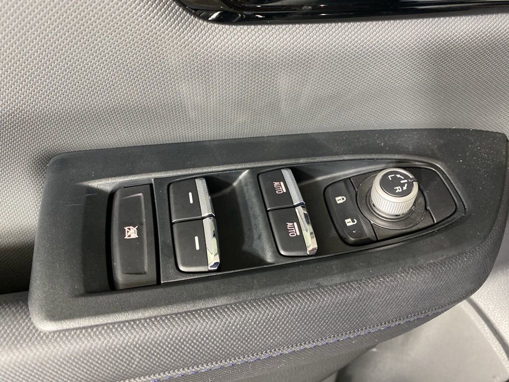 Certified 2025 Subaru Forester Limited AWD/4WD image 26