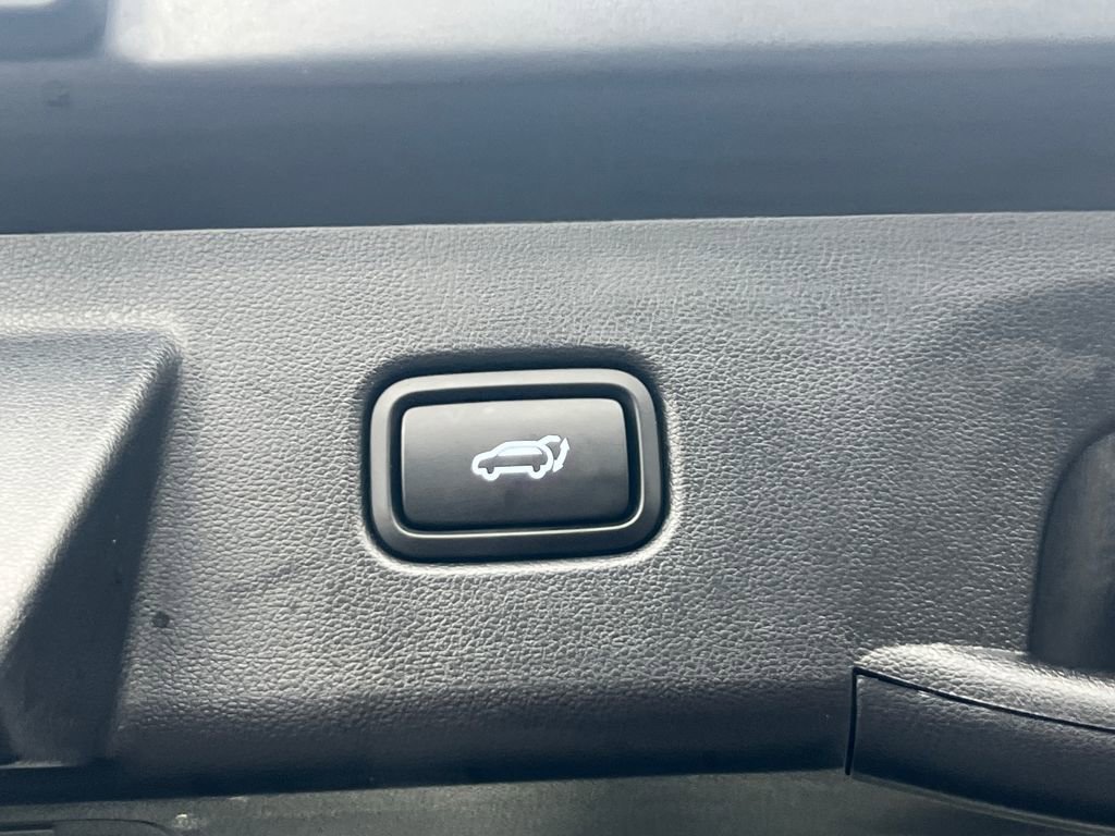 Used 2023 Hyundai Tucson Limited image 18