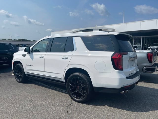 Used 2023 GMC Yukon Denali AWD/4WD image 5