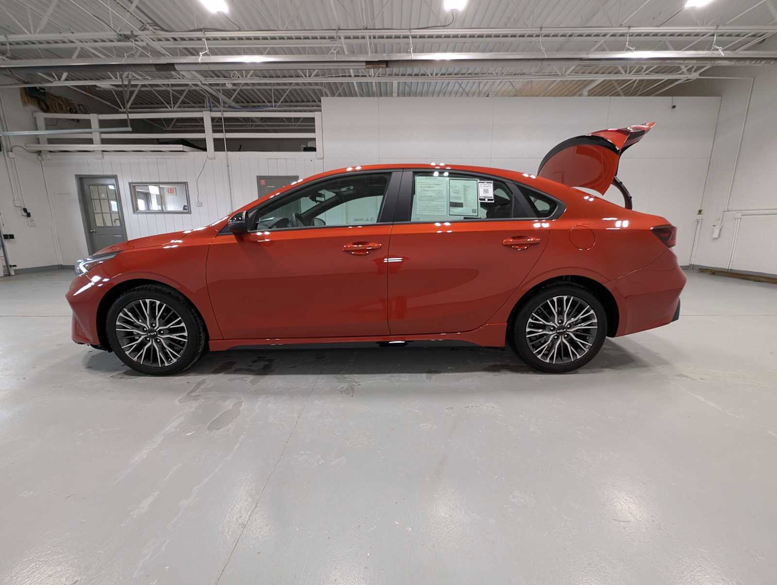 Certified 2024 Kia Forte GT-Line w/ GT-Line Premium Package image 12