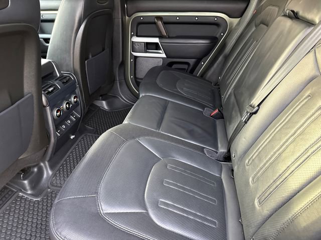 Used 2021 Land Rover Defender 110 X-Dynamic HSE AWD/4WD image 18