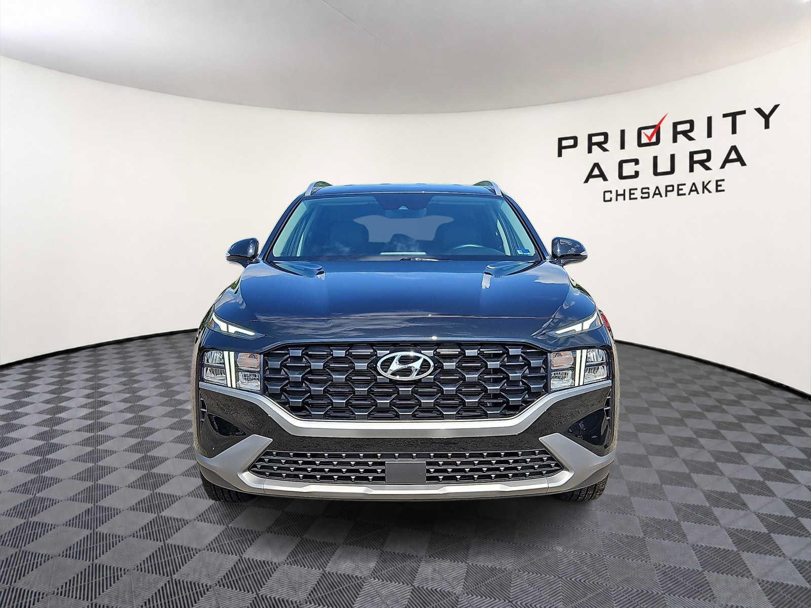 Used 2023 Hyundai Santa Fe SEL FWD image 2