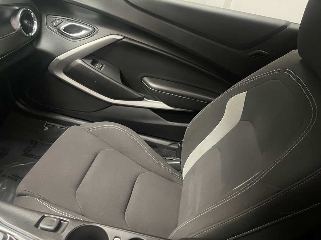Used 2017 Chevrolet Camaro LS RWD image 15