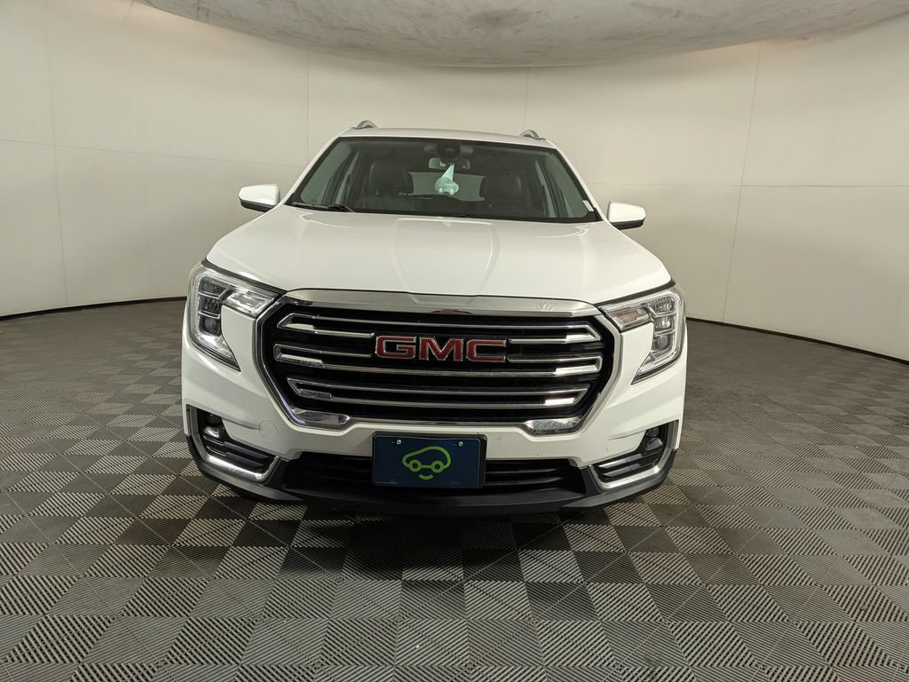 Certified 2024 GMC Terrain SLT AWD/4WD image 2
