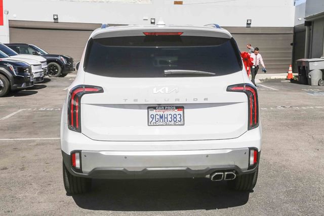 Used 2023 Kia Telluride EX w/ EX Captain's Chair Package image 9