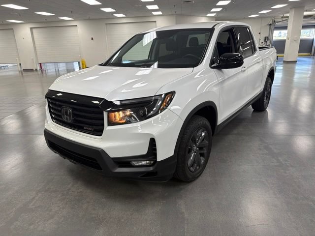 Used 2023 Honda Ridgeline Sport image 3