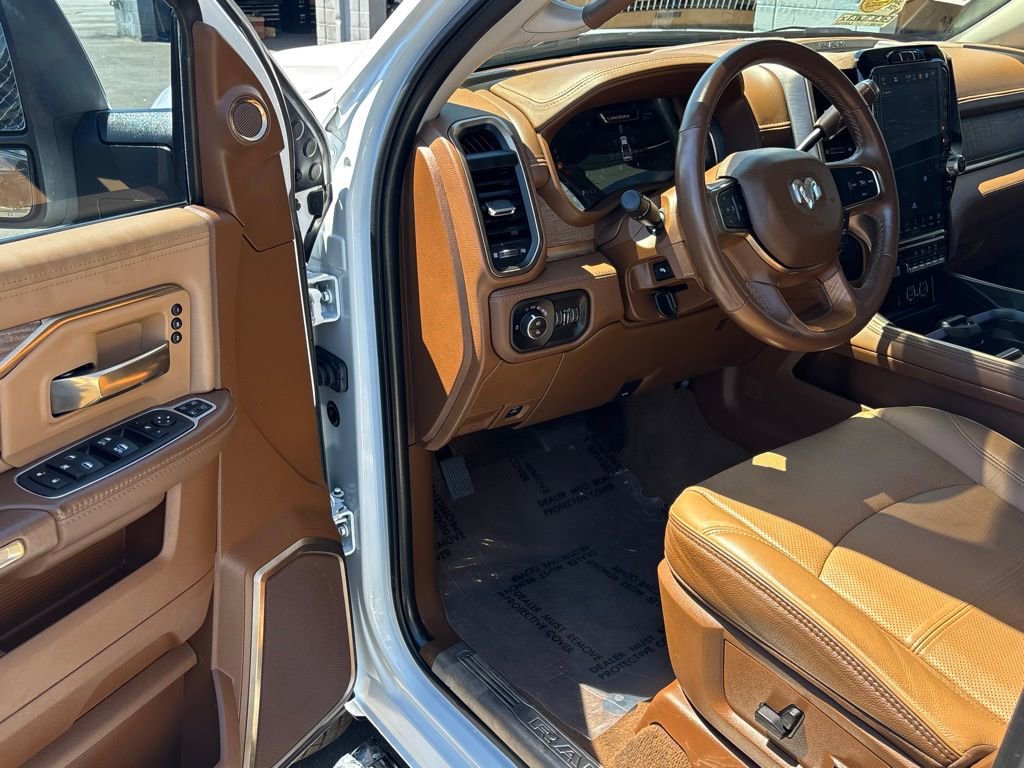 Used 2024 RAM 3500 Limited image 12