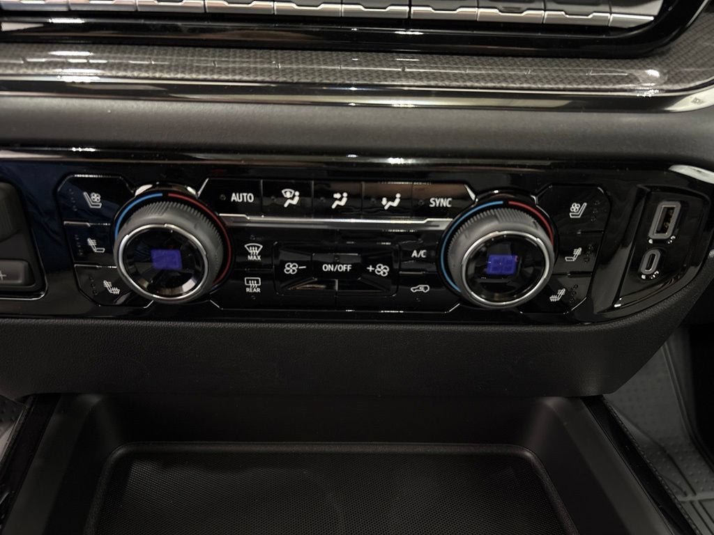 New 2026 Chevrolet Silverado 2500 ZR2 w/ LPO, Dark Essentials Package AWD/4WD image 22