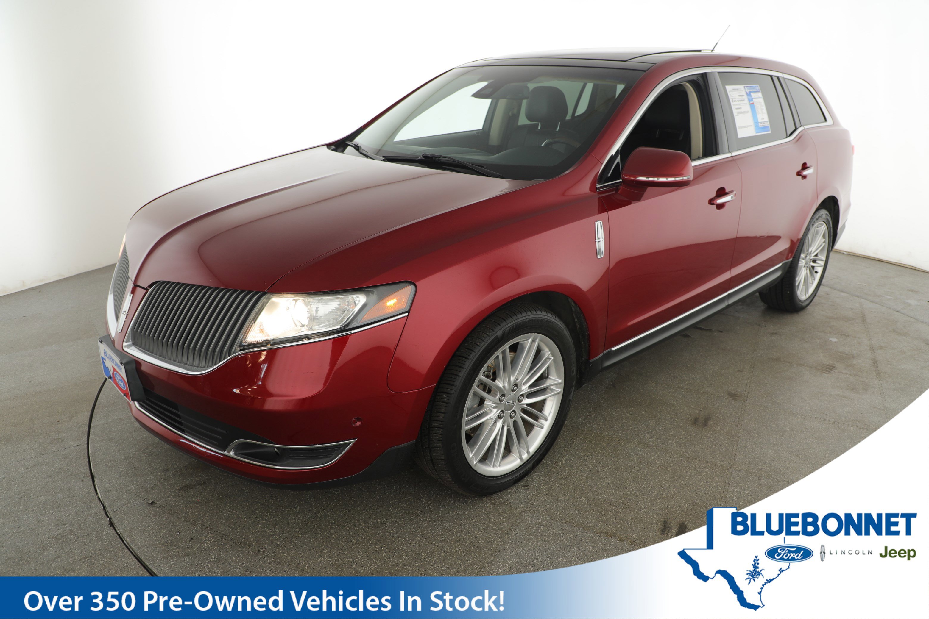 Used 2016 Lincoln MKT AWD w/ Equipment Group 201A image 1