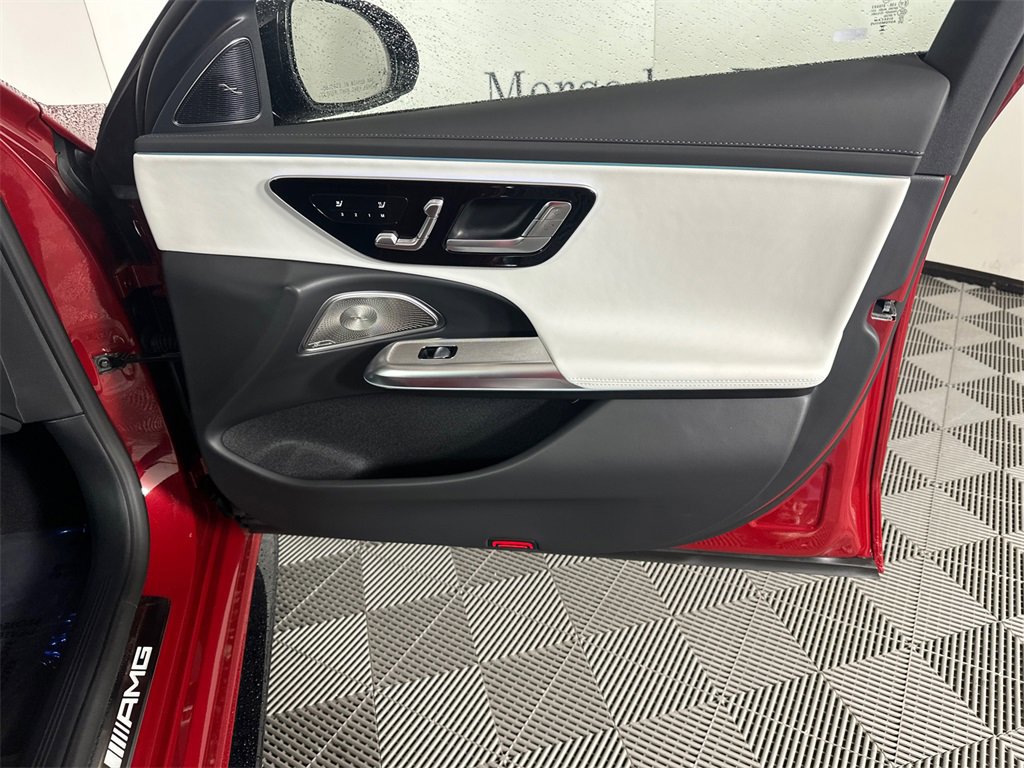 New 2026 Mercedes-Benz E 53 AMG e 4MATIC Sedan image 15