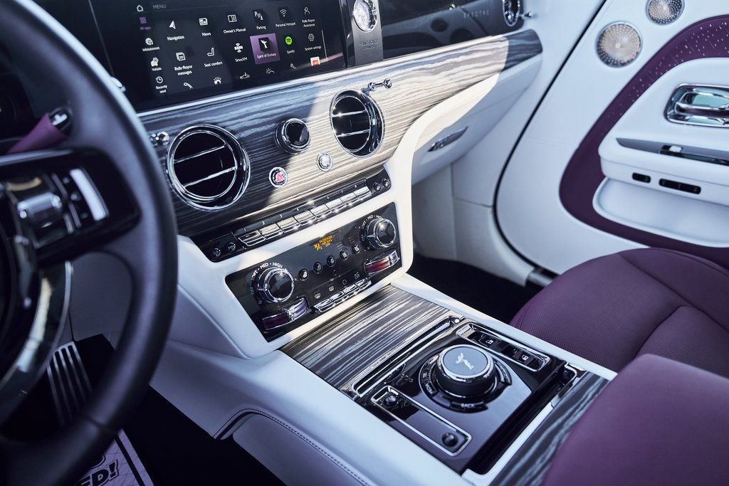 Used 2024 Rolls-Royce Spectre w/ Spectre Launch Package image 45