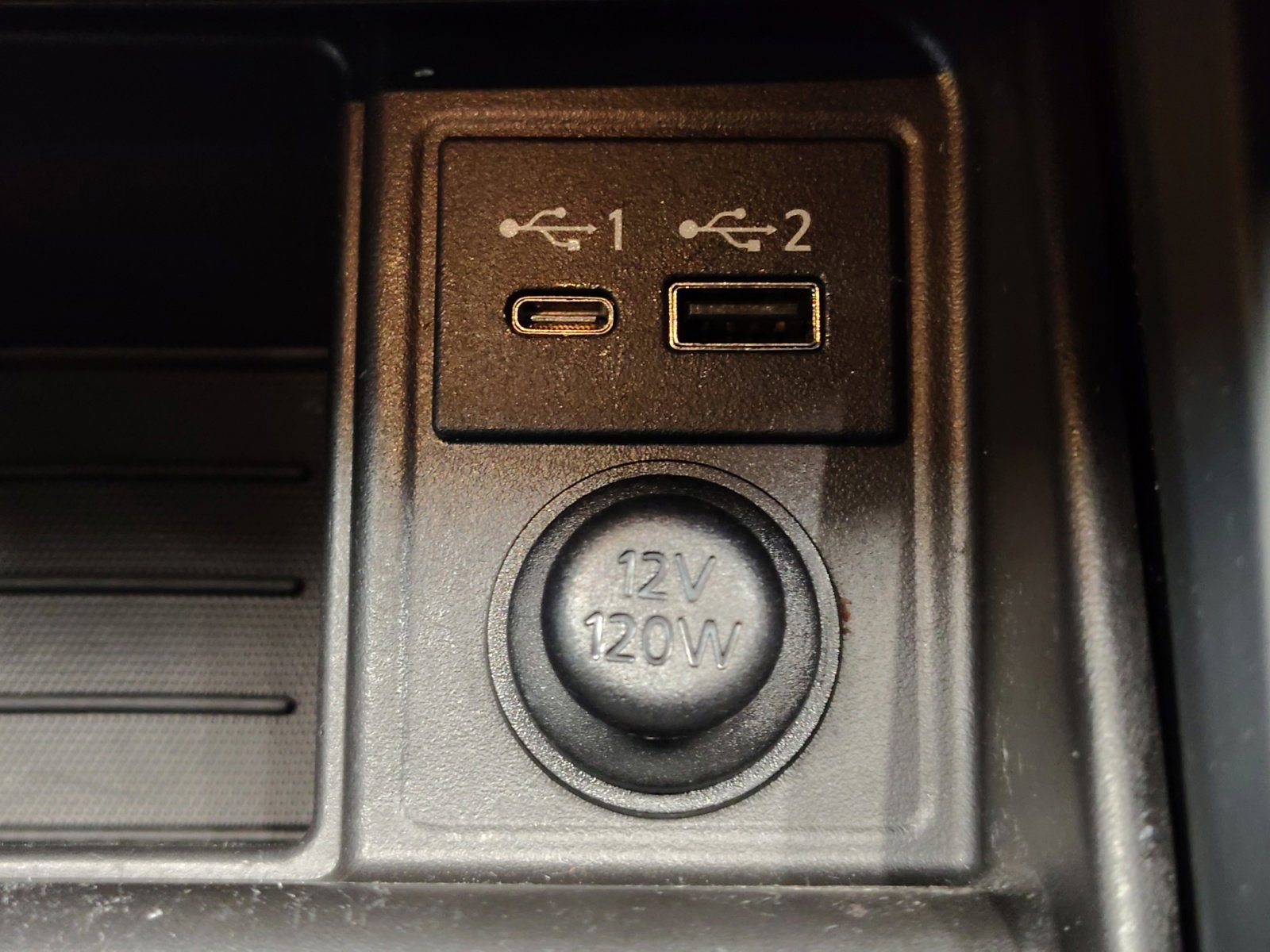 Used 2021 INFINITI QX50 Luxe FWD image 22