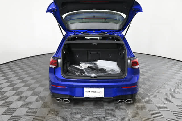 New 2026 Volkswagen Golf image 9