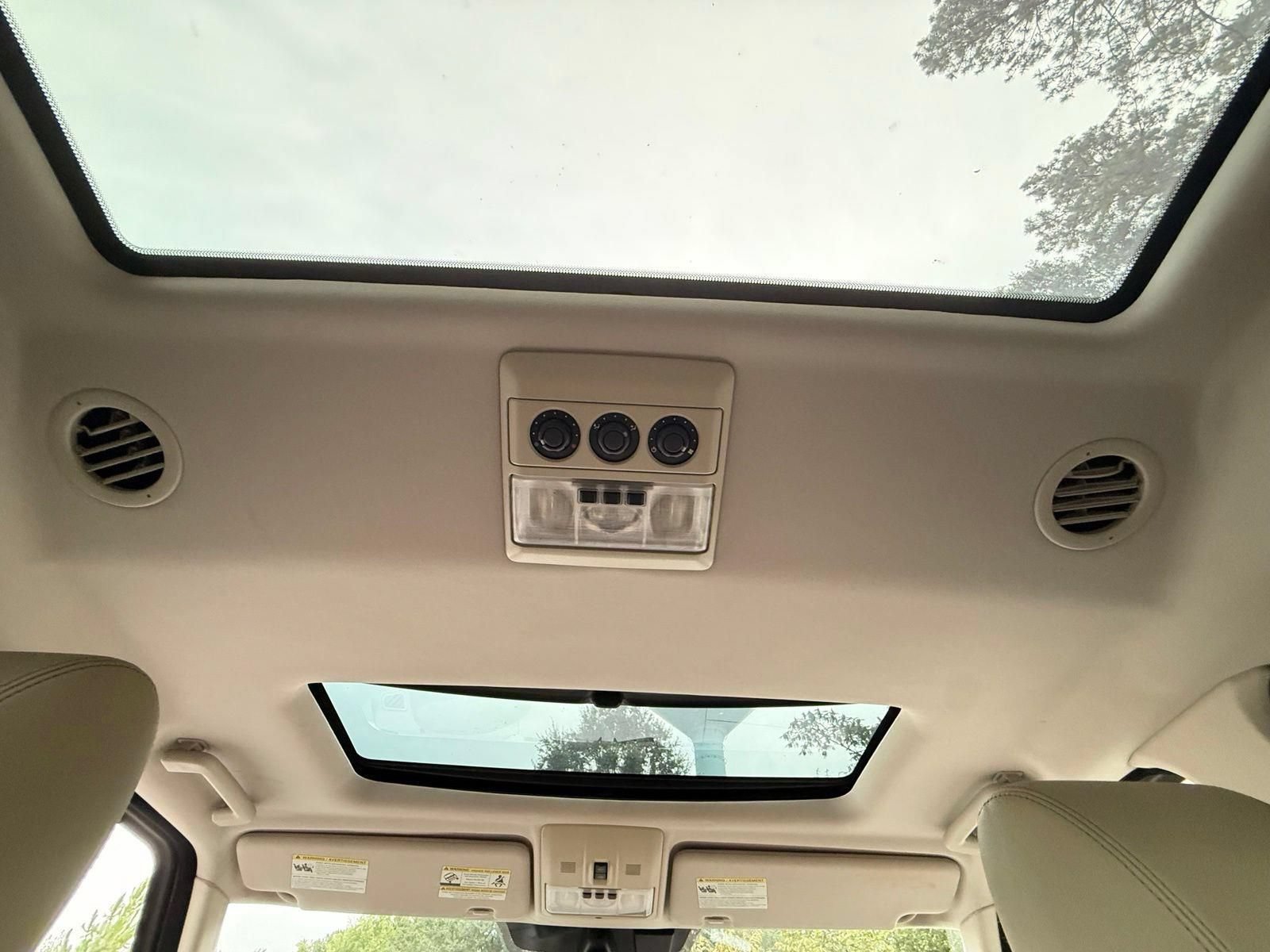 Used 2014 Land Rover LR4 HSE AWD/4WD image 41