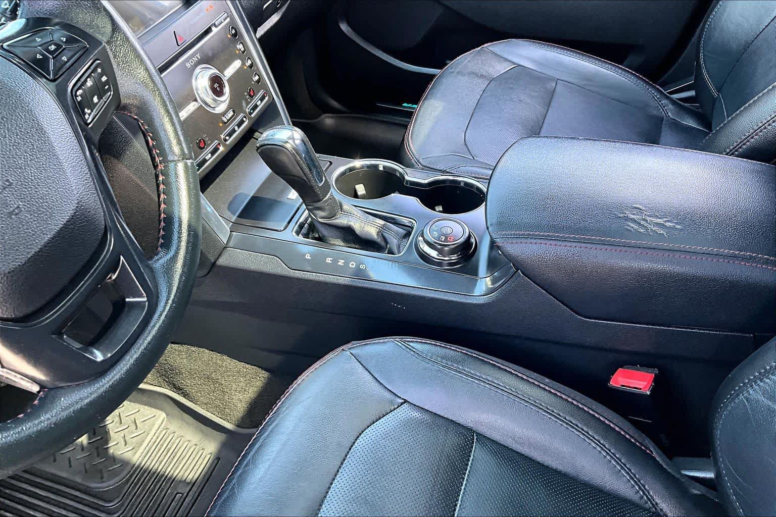 Used 2018 Ford Explorer Sport AWD/4WD image 17