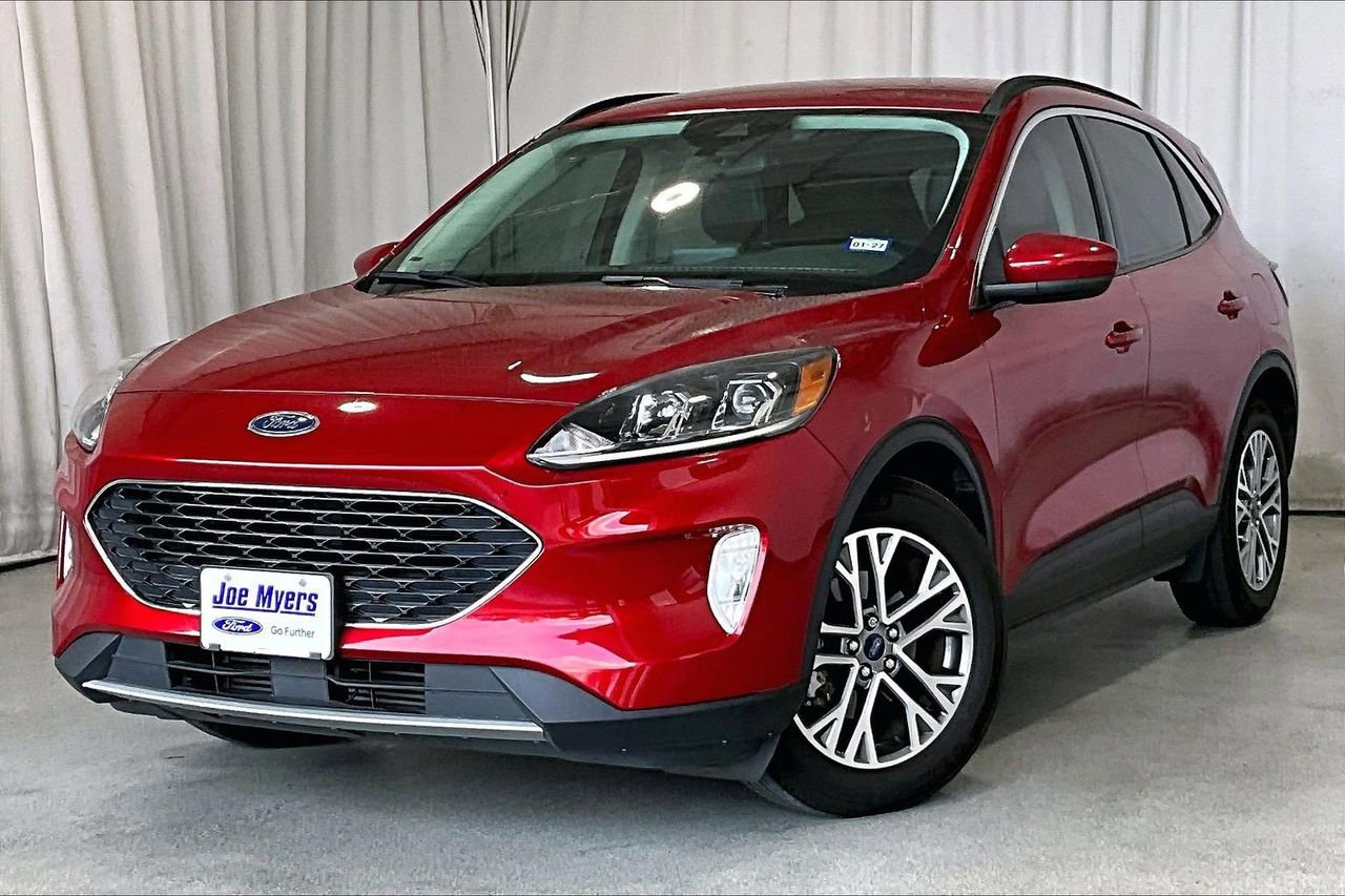 Used 2022 Ford Escape SEL image 2